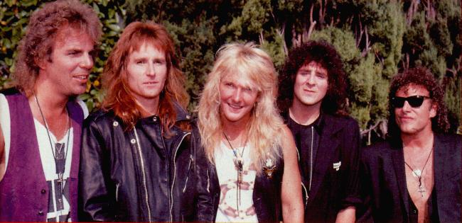 Bad English, from the 'contents' page of the Vol. 5, #1 (possibly January 1990) edition of METAL HAMMER magazine, page 3