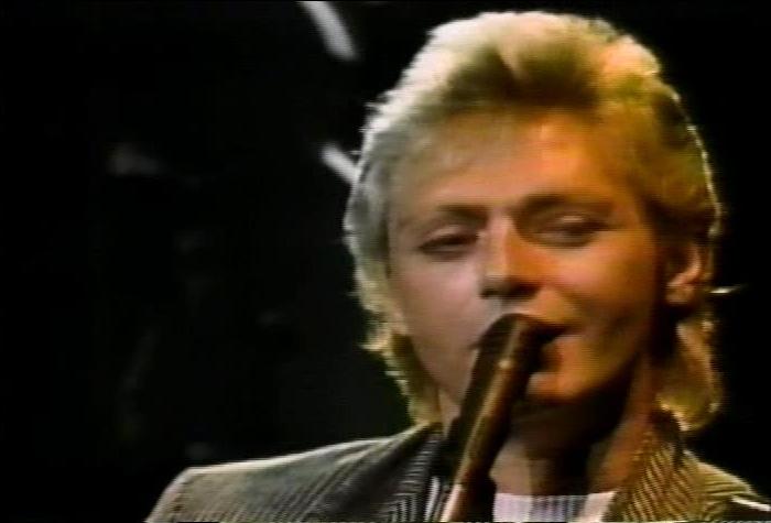 Screenshot taken from 'The Cars Live: 1984 - 1985'