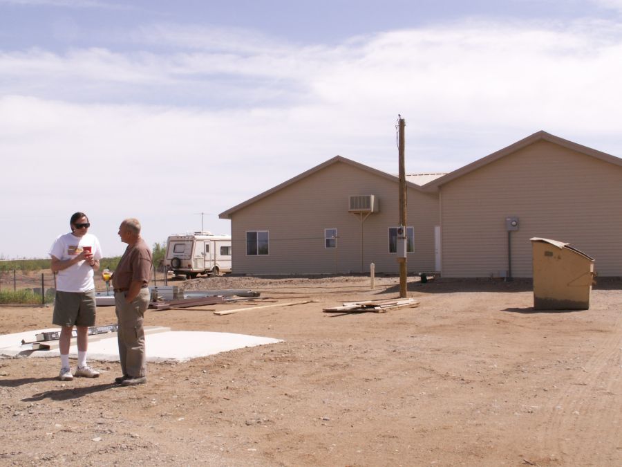 Taken by waterdragon687 at her parents' house in Deming, New Mexico, May 2006 - please do not reproduce without permission