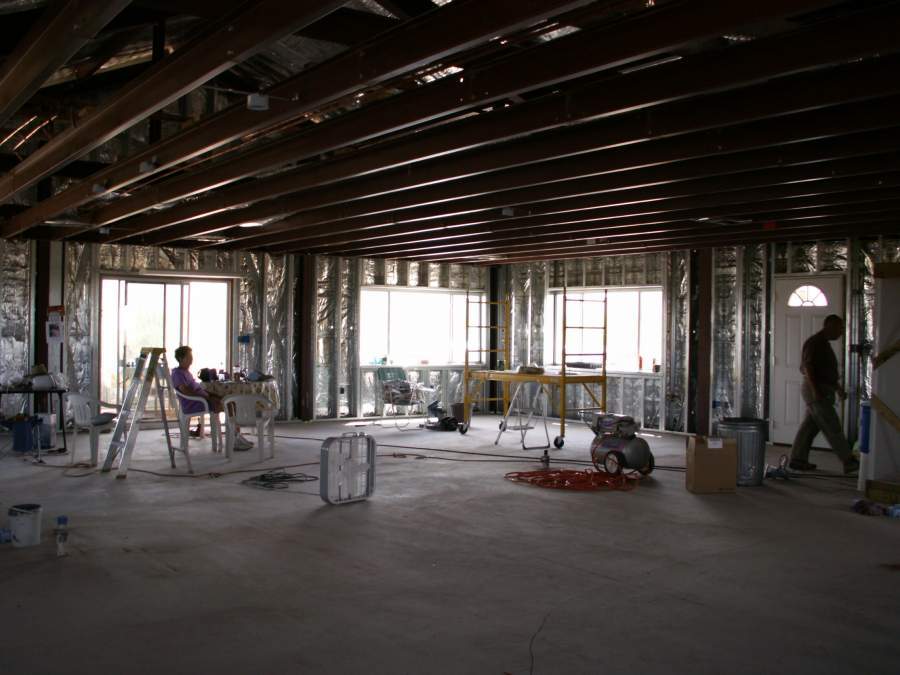 Taken by waterdragon687 at her parents' house in Deming, New Mexico, May 2006 - please do not reproduce without permission