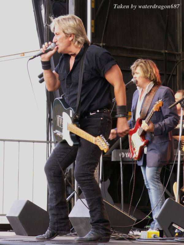 John Cafferty and Jerry Riggs live in Cheyenne, Wyoming, 24 June, 2006. Photo copyright waterdragon687; not to be reproduced without permission.