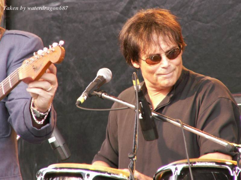 Jimi Jamison live in Cheyenne, Wyoming, 24 June, 2006. Photo copyright waterdragon687; not to be reproduced without permission.