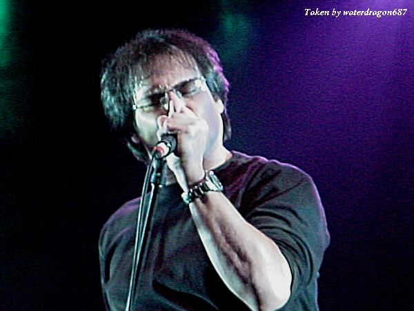 Jimi Jamison live in Denver, Colorado, 12 August, 2005. Photo copyright waterdragon687; not to be reproduced without permission.