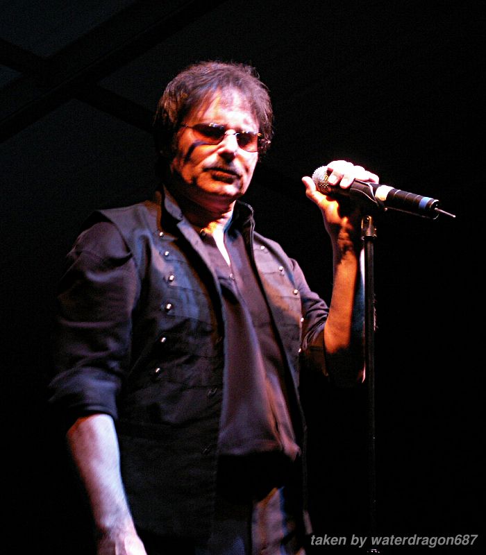 Jimi Jamison live in Franklin Park, Illinois, 05 June, 2010. Photo copyright waterdragon687; not to be reproduced without permission.