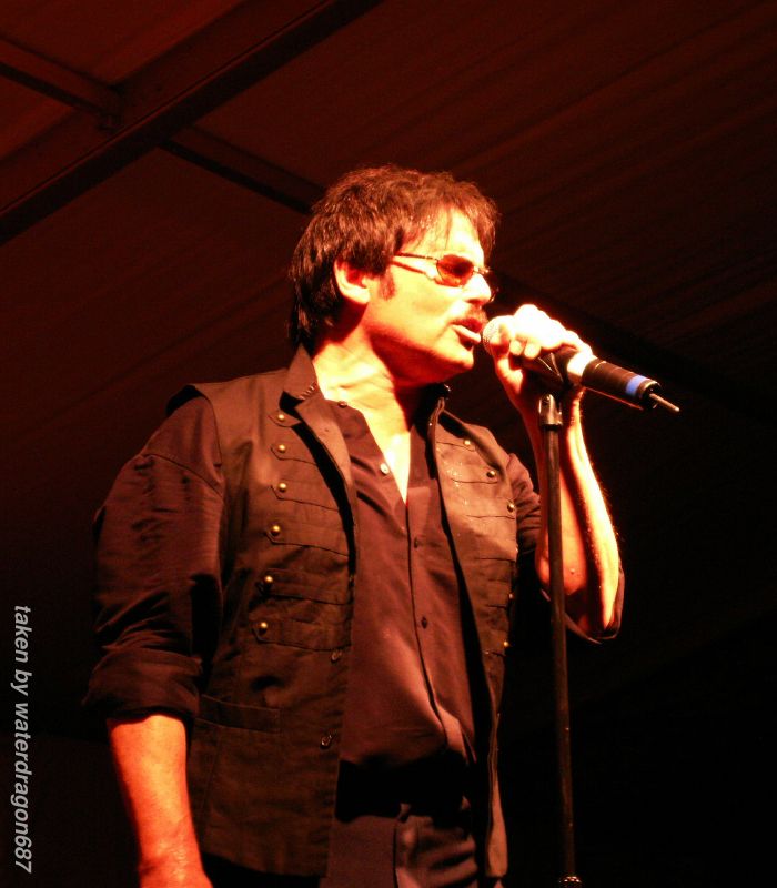 Jimi Jamison live in Franklin Park, Illinois, 05 June, 2010. Photo copyright waterdragon687; not to be reproduced without permission.