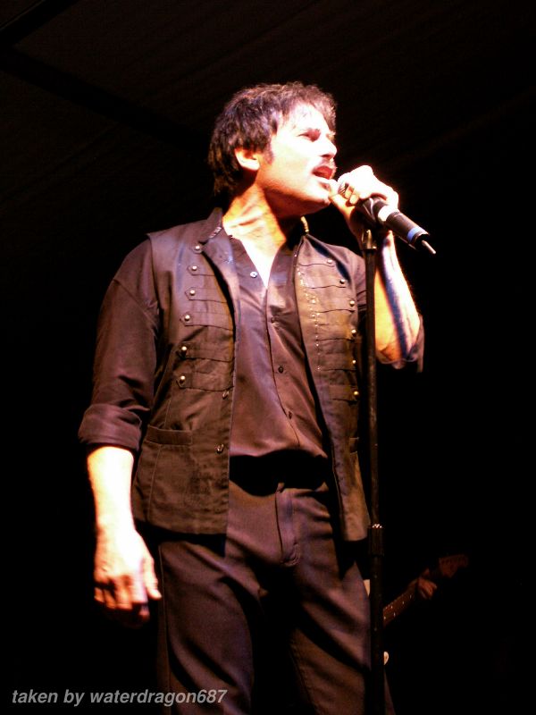 Jimi Jamison live in Franklin Park, Illinois, 05 June, 2010. Photo copyright waterdragon687; not to be reproduced without permission.