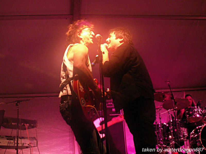 Jimi Jamison and Jim Peterik live in Franklin Park, Illinois, 05 June, 2010. Photo copyright waterdragon687; not to be reproduced without permission.