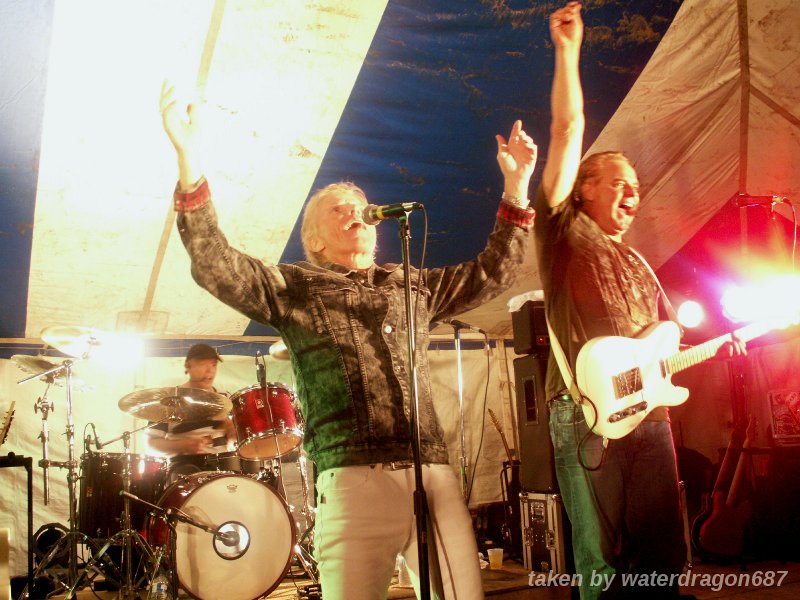 Fergie Fredriksen, Jeff Dunn, and Mark Reuter live in Glyndon, Minnesota, 11 September, 2010. Photo copyright waterdragon687; not to be reproduced without permission.