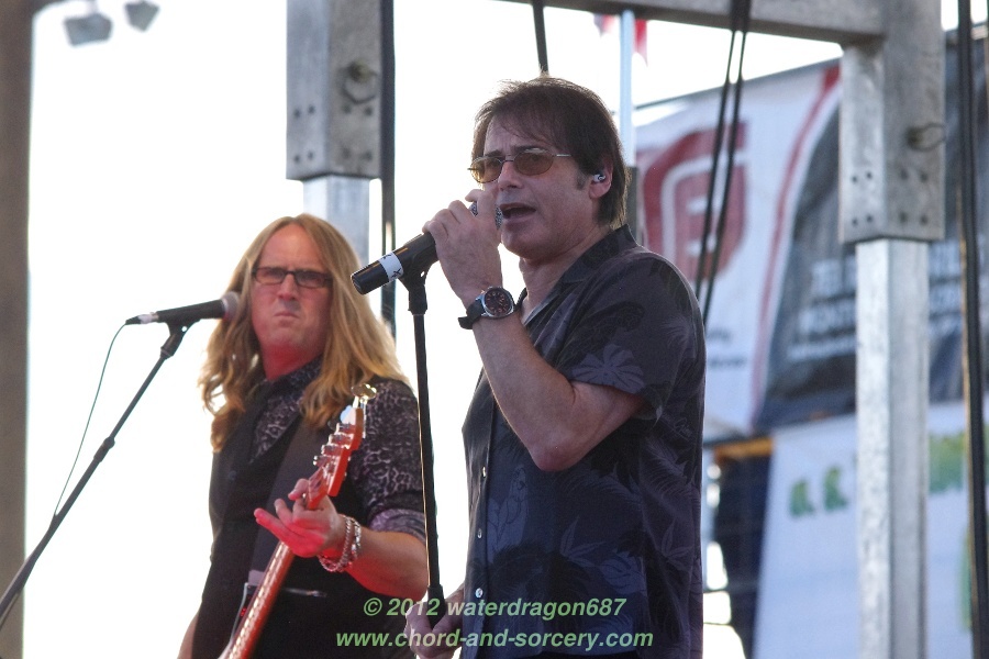 Jimi Jamison and Billy Ozzello live in Olathe, Colorado, 4 August, 2012. Photo copyright waterdragon687, all rights reserved; not to be reproduced without permission.