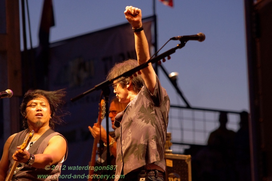 Jimi Jamison, Billy Ozzello, and Walter Tolentino live in Olathe, Colorado, 4 August, 2012. Photo copyright waterdragon687, all rights reserved; not to be reproduced without permission.