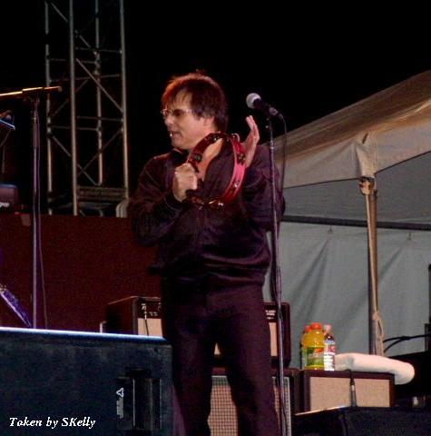 Jimi Jamison live in Phoenix, Arizona, 18 November, 2005. Photo copyright SKelly; not to be reproduced without permission.