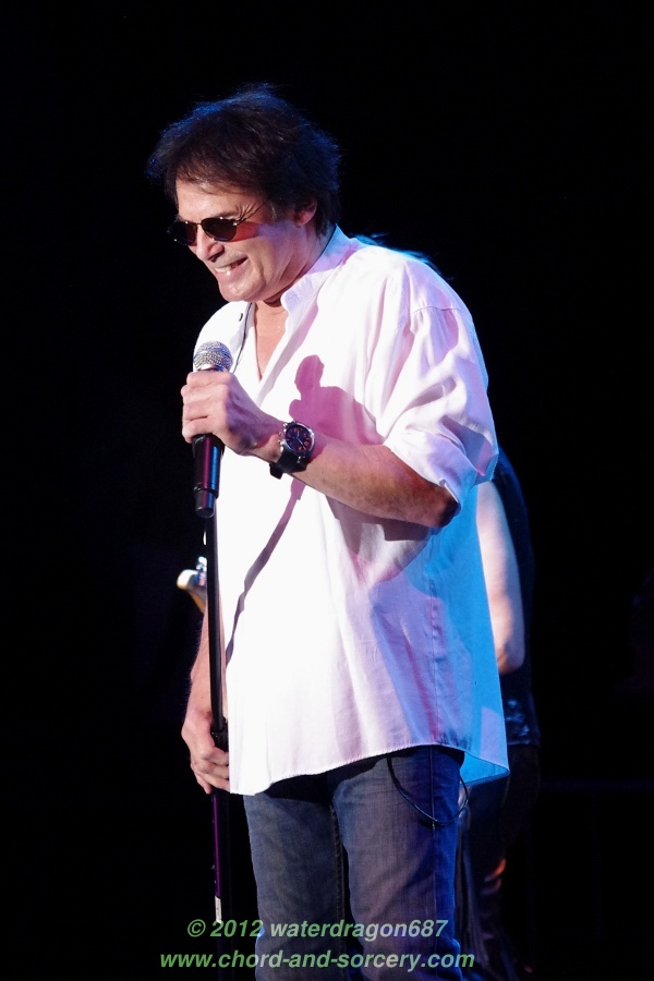 Jimi Jamison live in Hoffman Estates, Illinois, 7 July 2012. Photo copyright waterdragon687, all rights reserved; not to be reproduced without permission.
