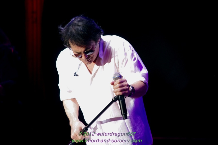 Jimi Jamison live in Hoffman Estates, Illinois, 7 July 2012. Photo copyright waterdragon687, all rights reserved; not to be reproduced without permission.
