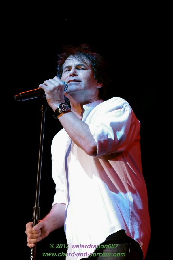 Jimi Jamison live in Hoffman Estates, Illinois, 7 July 2012. Photo copyright waterdragon687, all rights reserved; not to be reproduced without permission.