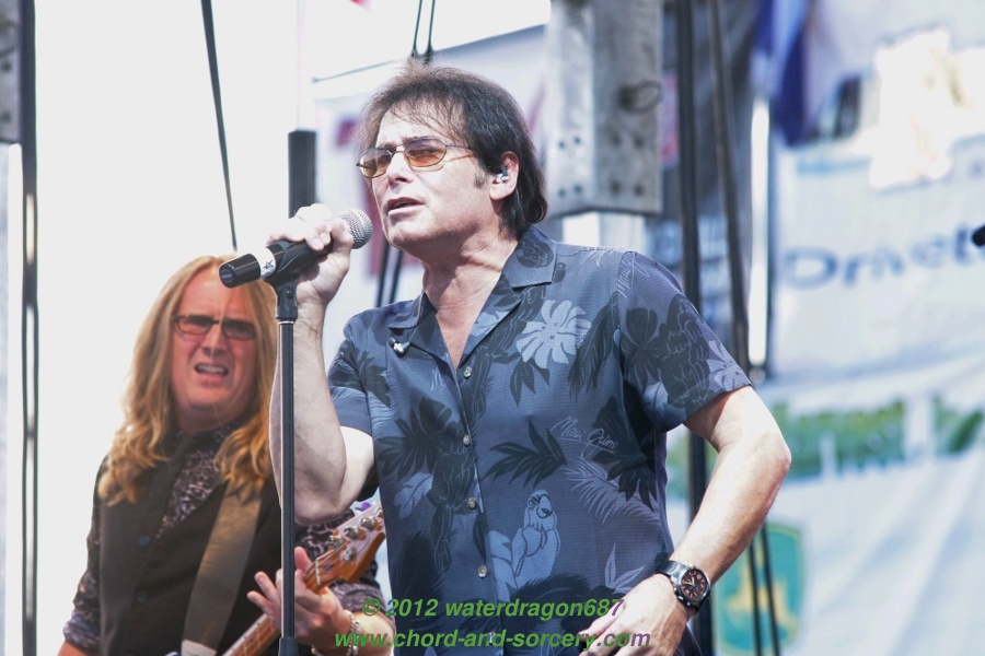 Jimi Jamison and Billy Ozzello live in Olathe, Colorado, 4 August, 2012. Photo copyright waterdragon687, all rights reserved; not to be reproduced without permission.