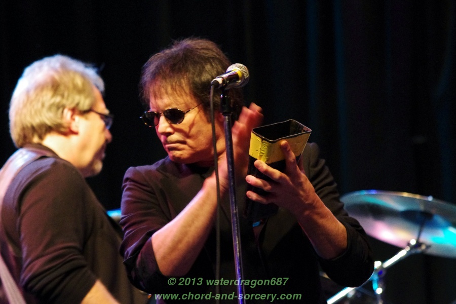 Jimi Jamison and Ken Halland live in St. Paul, Minnesota, 1 March 2013. Photo copyright waterdragon687, all rights reserved; not to be reproduced without permission.